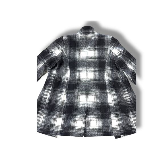 LOFT Plus Black White Plaid Wool Blend Coat Women’s Size 14 Winter Jacket - Picture 5 of 7